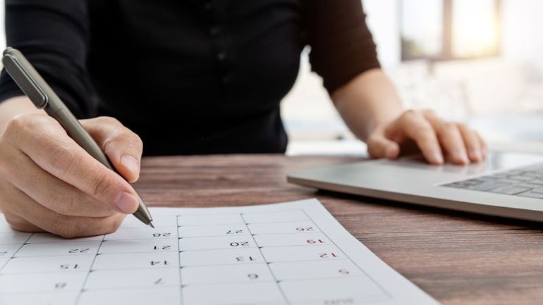 Leap Year Paycheck: Understanding the Impact of February 29 on Your Salary