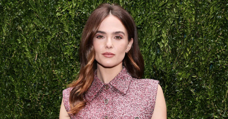 Zoey Deutch Unveils Stunning Pixie Transformation