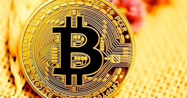 Hành trình phiêu lưu của tiền điện tử: Từ Bitcoin vượt 1,7 tỉ đồng đến dự báo giá trị 500.000 USD/BTC