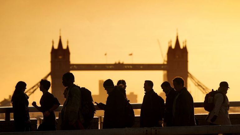 UK Government Plans Tax Reductions for Workers Ahead of Impending Election