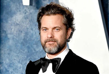 Exploring Joshua Jackson's Romantic Journey: From Past Co-stars to Jodie Turner-Smith and Beyond