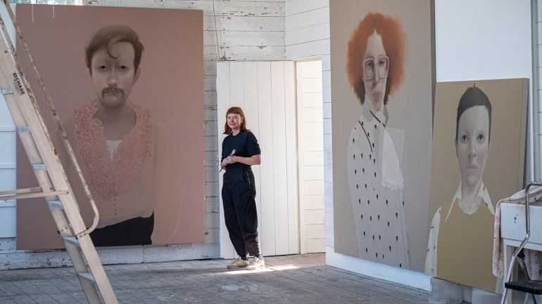 Reimagining 'Dandies' Through a Feminine Lens