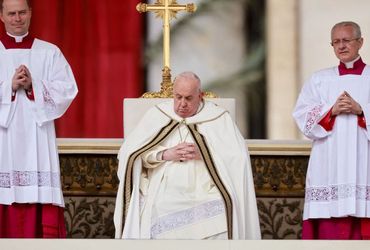 Concerns Mount as Pope Francis Leads Easter Mass in Light of Health Issues