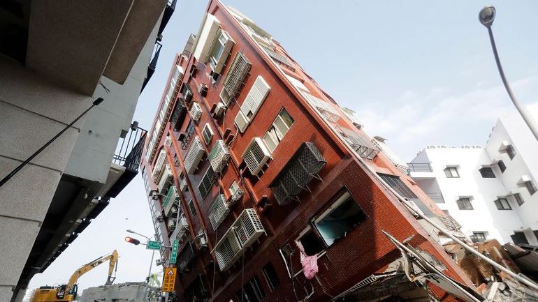 Efforts Underway to Rescue Over 100 Trapped Individuals After Powerful Taiwan Earthquake