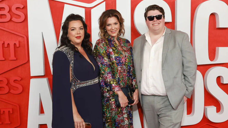 Toby Keith's Children Reflect on Keeping Their Emotions in Check During His CMT Awards Tribute (Exclusive)