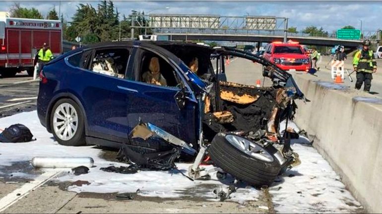 Apple engineer's family sues Tesla over fatal crash involving Autopilot
