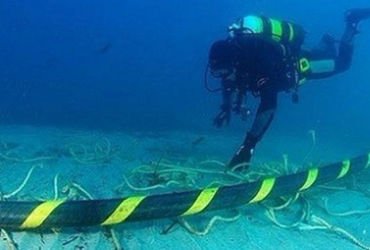 Vượt Lên Trên Những Con Sóng: Sự Khởi Đầu Mới của Việt Nam và Singapore trong Kết Nối Cáp Biển