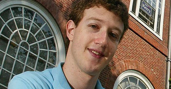 Phong cách sáng tạo của Mark Zuckerberg: Từ Tiện ích 'Thọc lét' đến Chiến lược Marketing