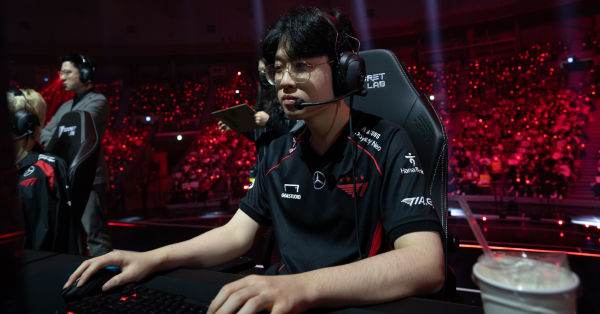 Sự Thảm Họa của Zeus và Hành Trình Hồi Sinh tại MSI 2024