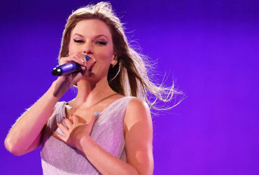 Taylor Swift Fans Speculate Midnight’s ‘You’re Losing Me’ as a Counterpart to Lover’s ‘I Think He Knows’