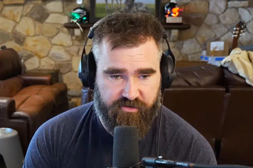 Jason Kelce's Super Bowl Ring Mishap at 'New Heights' Live Show