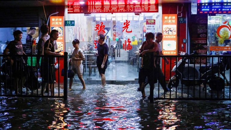 Study Reveals 270 Million People Residing on Subsiding Land in China's Urban Centers