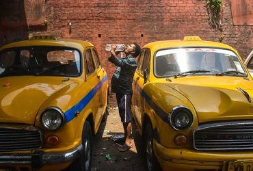 Indian voters face challenges amid scorching temperatures during election season