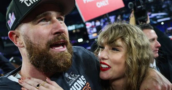 Taylor Swift và những câu chuyện tình đầy biến động