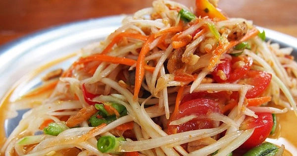 Bí Mật Sức Khỏe Tuyệt Vời từ Quả Dứa