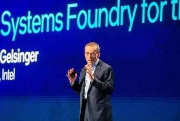 Chuyện Về Tương Lai Kinh Doanh Gia Công Chip Của Intel Đến Năm 2030