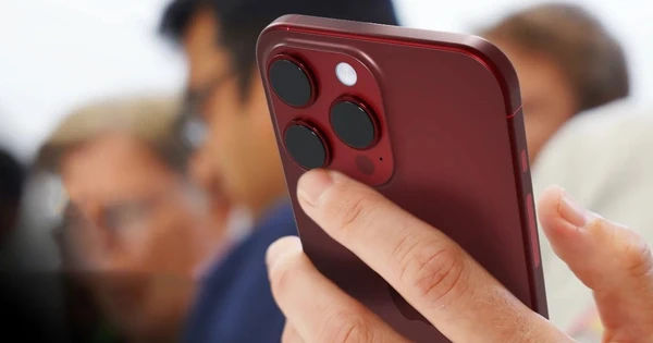 iPhone 15: Sự Kiện Let Loose và Bản Màu Đặc Biệt