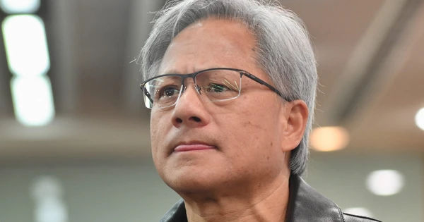 Thách Thức Mới Đối Với Nvidia: Chính Phủ Trung Quốc Yêu Cầu Cắt Giảm Chi Tiêu Cho Chip Nước Ngoài