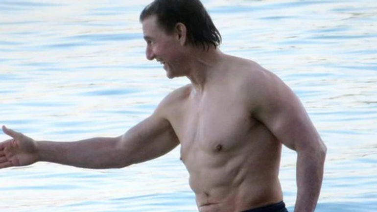 Tom Cruise và Kỳ Nghỉ Bất Ngờ ở Tây Ban Nha