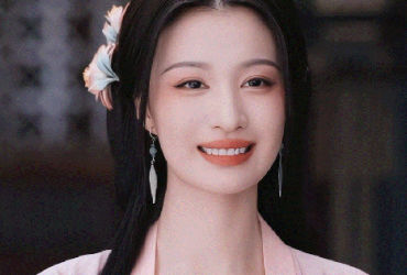 Vương Sở Nhiên - Mỹ Nhân Khuynh Thành Trên Màn Ảnh