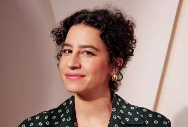 Ilana Glazer Reveals the Hilarious Chaos Behind 'Babes' Mushroom Scene (Exclusive)