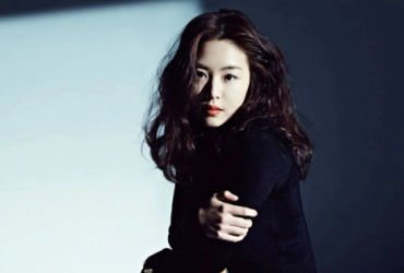 Lee Yeon Hee - Mỹ Nhân 'Bình Hoa Di Động' Góp Mặt Trong Toàn Bom Tấn Rating