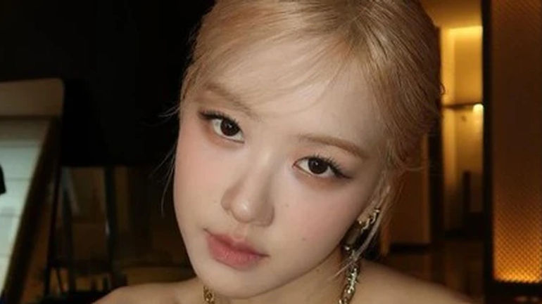 Sự Thay Đổi Bất Thường của Rosé (BLACKPINK)