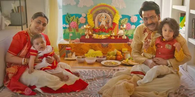 Mrs Chatterjee with her husband and children in Mrs Chatterjee Vs Norway.