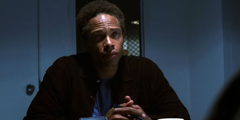 Warrick Brown in an interview room in CSI