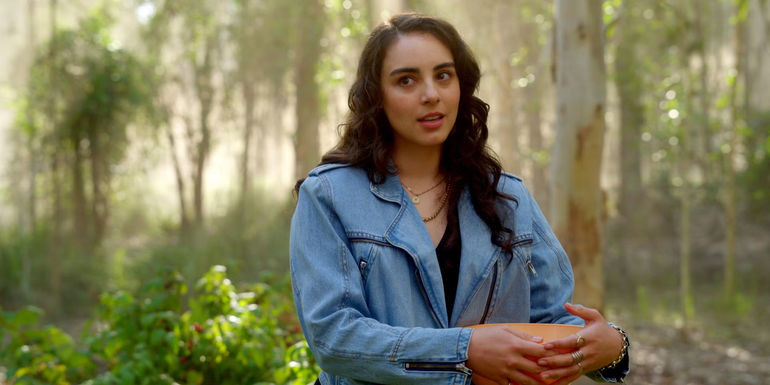 Veronica St. Clair as Riley in La Brea 301