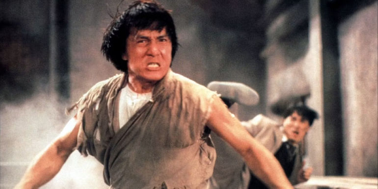 ken lo kicking jackie chan in legend of the drunken master