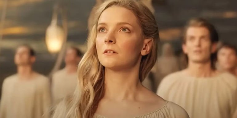 Morfydd Clark as Galadriel looking at the light of Valinor in Lord of the Rings: The Rings of Power