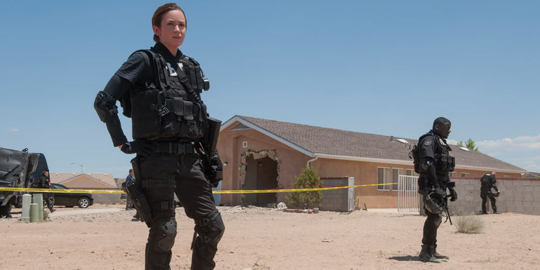 Kate (Emily Blunt) at a crime scene in Sicario