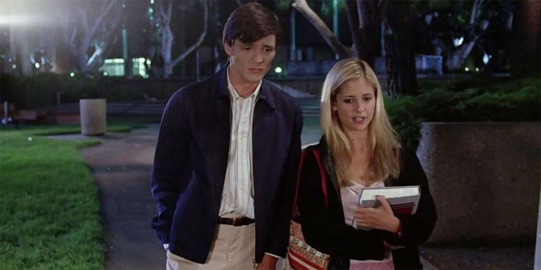 Pedro Pascal and Sarah Michelle Gellar in Buffy season 4 episode