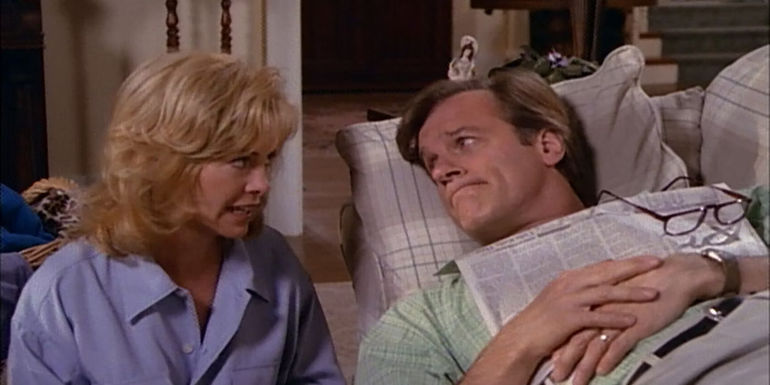 Eric and Annie look at each other in 7th Heaven