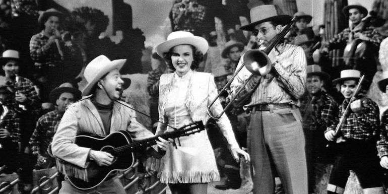 Judy Garland and Mickey Rooney in Girl Crazy 1943