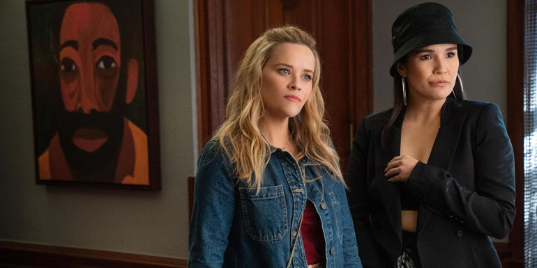 Reese Witherspoon and Zoë Chao in Your Place or Mine