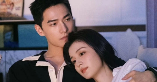 Bận đóng phim, Vương Sở Nhiên vẫn qua đêm ở khách sạn với Dương Dương