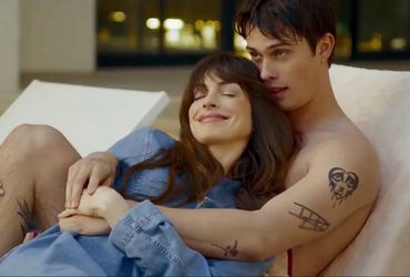 Exploring the Origins of Anne Hathaway's The Idea of You: Is it Adapted from a Wattpad Story?