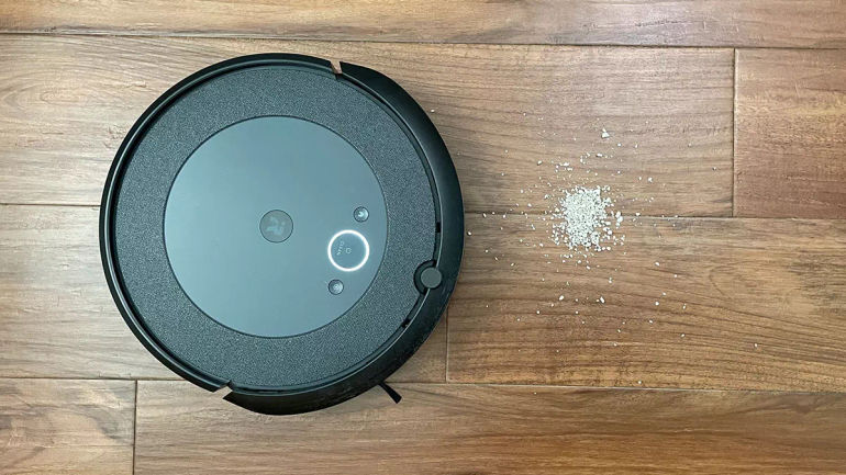 Roomba Maintenance Made Easy: The Ultimate Guide to Effortlessly Emptying Your Robot Vacuum