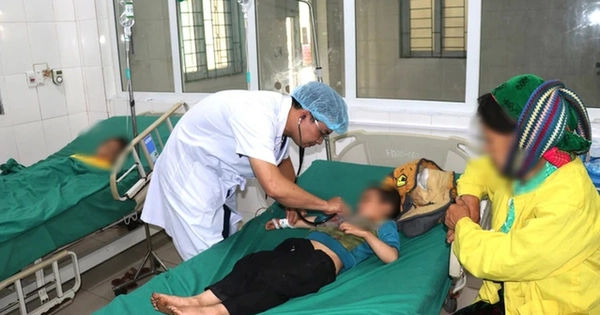 Vụ ngộ độc quả hồng châu: Xảy ra tử vong và 3 trẻ nhập viện – Thông tin mới nhất