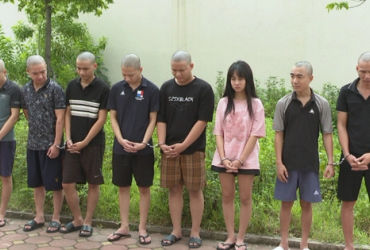 Công an Hà Nội bắt giữ băng nhóm lừa đảo tặng iPhone 14 Pro Max trên Facebook, người dùng Facebook không thể bỏ qua!