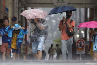 Bao Khanun tàn phá miền Nam, miền Bắc chuẩn bị đối mặt với cơn bão khủng khiếp mới