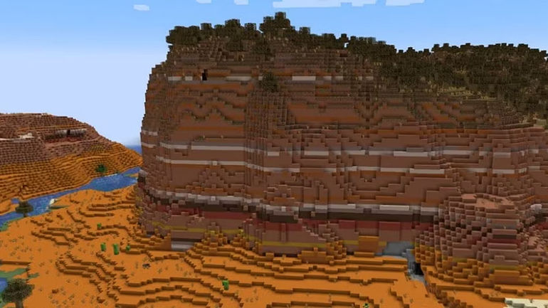 Mind-Blowing Discovery: Minecraft Player Stumbles Upon EPIC Cliff That Defies Logic!