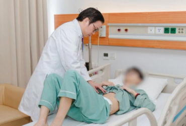 Những dấu hiệu cảnh báo ung thư xương mà người trẻ nào cũng cần biết