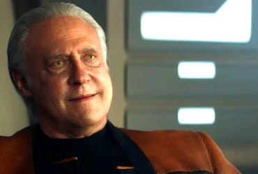 Exclusive Insider: Unveiling the Genius Behind Star Trek: Picard's Remarkable Therapy Scene, Propelled by Brent Spiner's Game-Changing Idea!