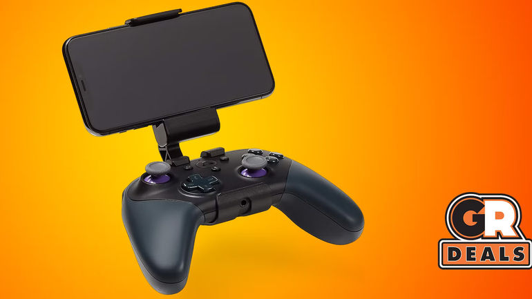 Unleash your Gaming Powers with the Ultimate Luna Controller Phone Bundle for Just $5998!