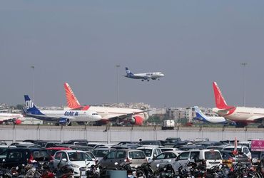 Unveiling India's Bold Move: Airlines May Soon Ban Pilots and Flight Attendants From Wearing Perfume