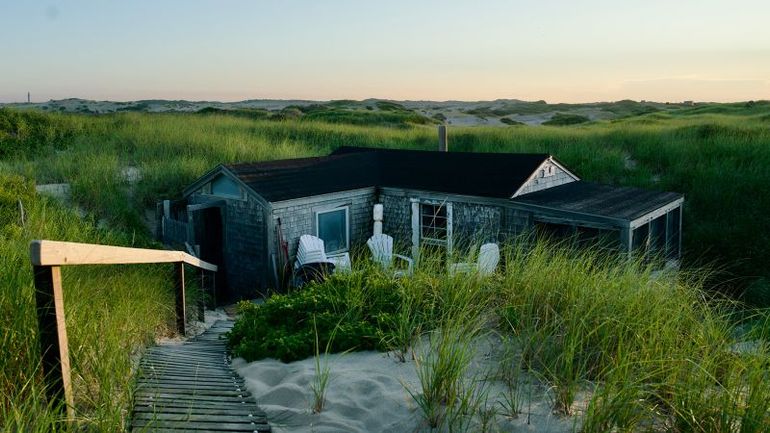 Remarkable 95-Year-Old Evicted from Iconic Cape Cod Dune Shack Receives Unexpected Five-Year Miracle