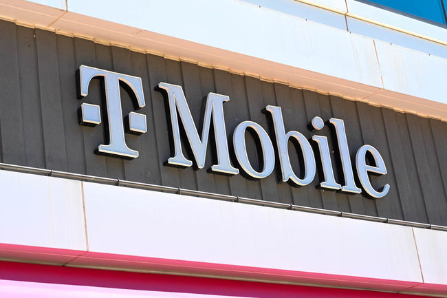 T-Mobile's Sneaky Move: How to Escape Expensive Plans Without Paying a Dime